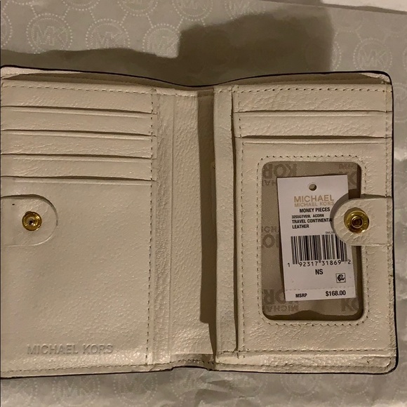 Wallet - Picture 2 of 4